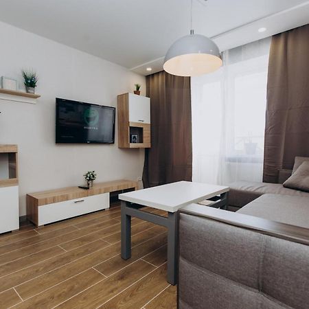 Luxury Apartments Neer Lavina スームィ エクステリア 写真
