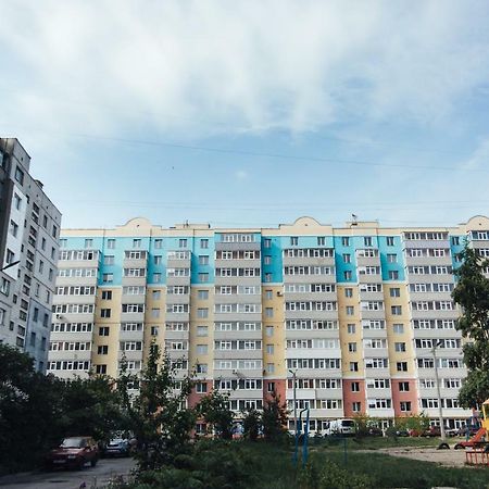 Luxury Apartments Neer Lavina スームィ エクステリア 写真