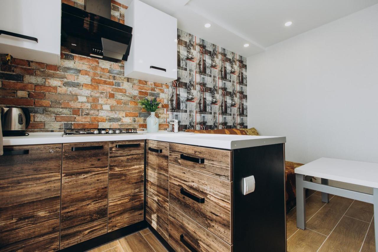 Luxury Apartments Neer Lavina スームィ エクステリア 写真