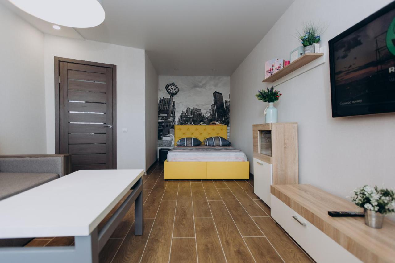 Luxury Apartments Neer Lavina スームィ エクステリア 写真