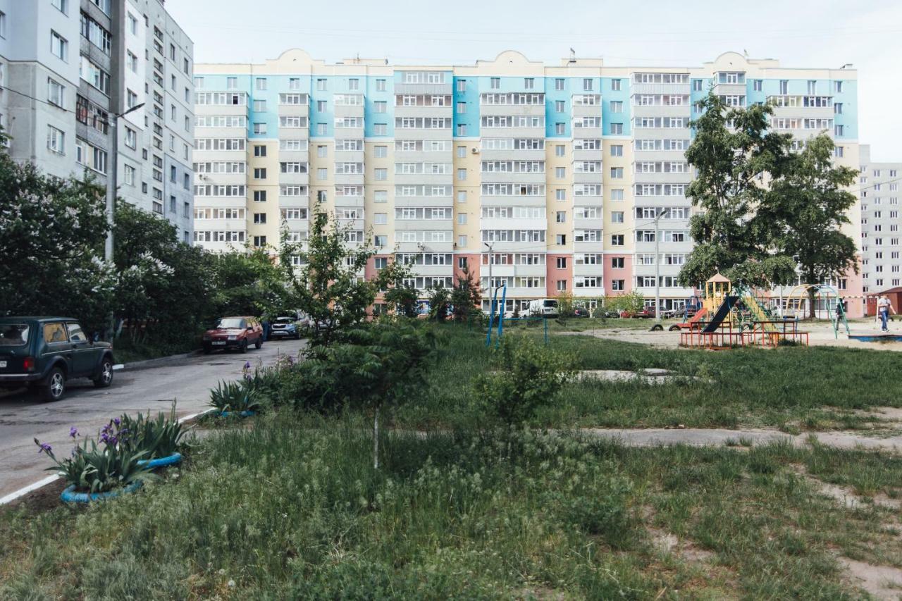 Luxury Apartments Neer Lavina スームィ エクステリア 写真